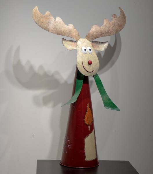 Hovedbilde Reinsdyr Stående