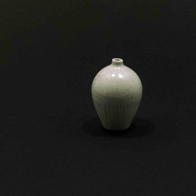 Vase Ebba, Small – Freckles White